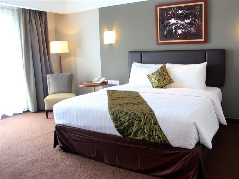 Swiss-Belhotel Богор Экстерьер фото